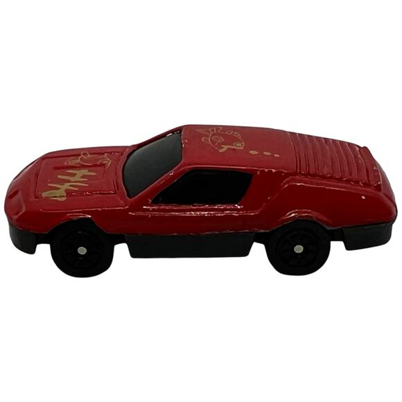 Vintage Red Fish Pattern Diecast Toy Car, Chinese Character Markings - Picture 5 of 8